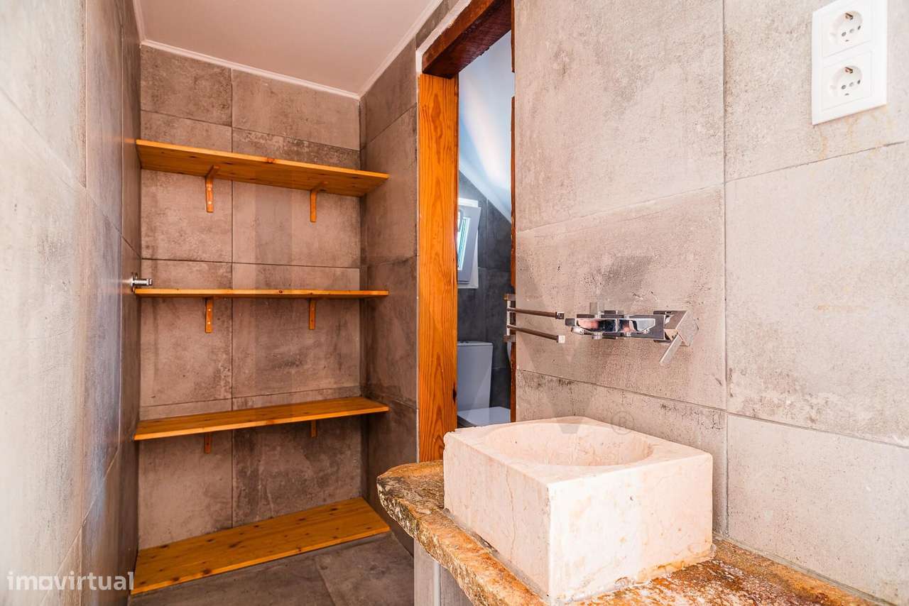 Vista de Ouro no Príncipe Real! Dois quartos e duas casas-de-banho com-23