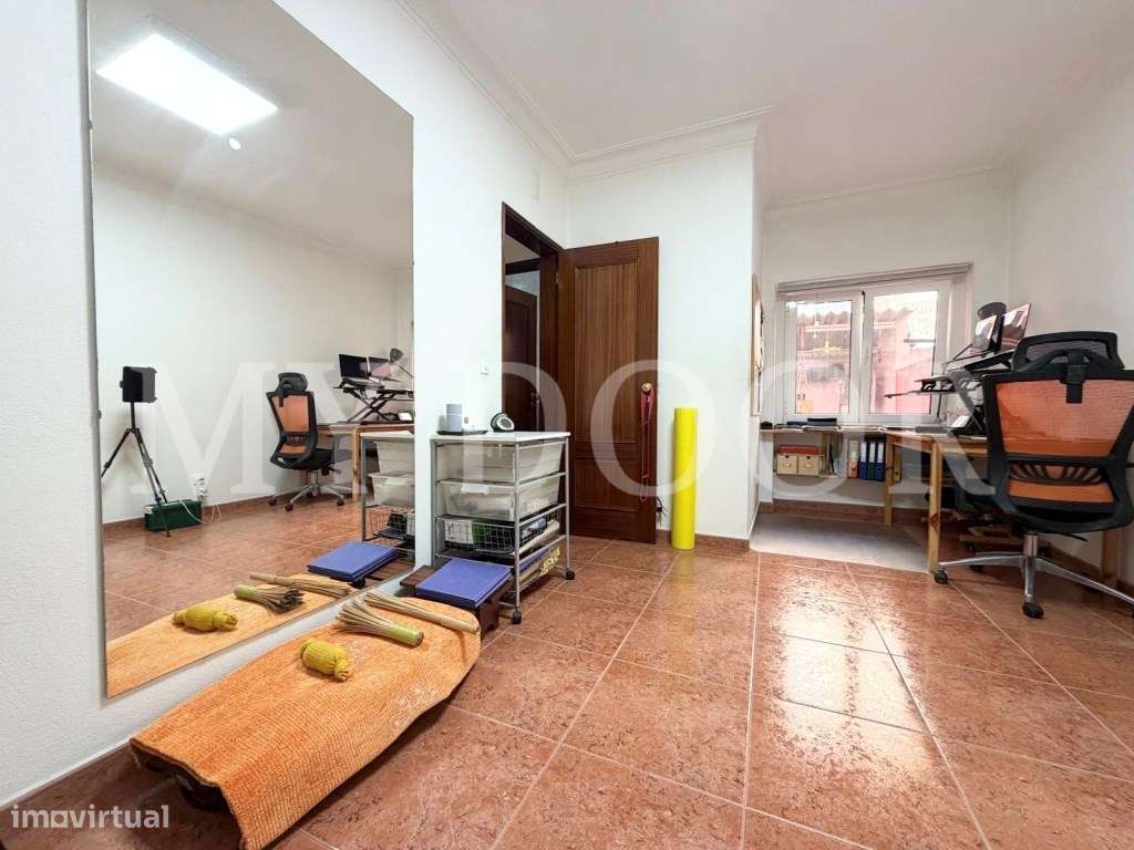 Apartamento T2 em Moscavide - Excelente Área - TERRAÇO 25M-10