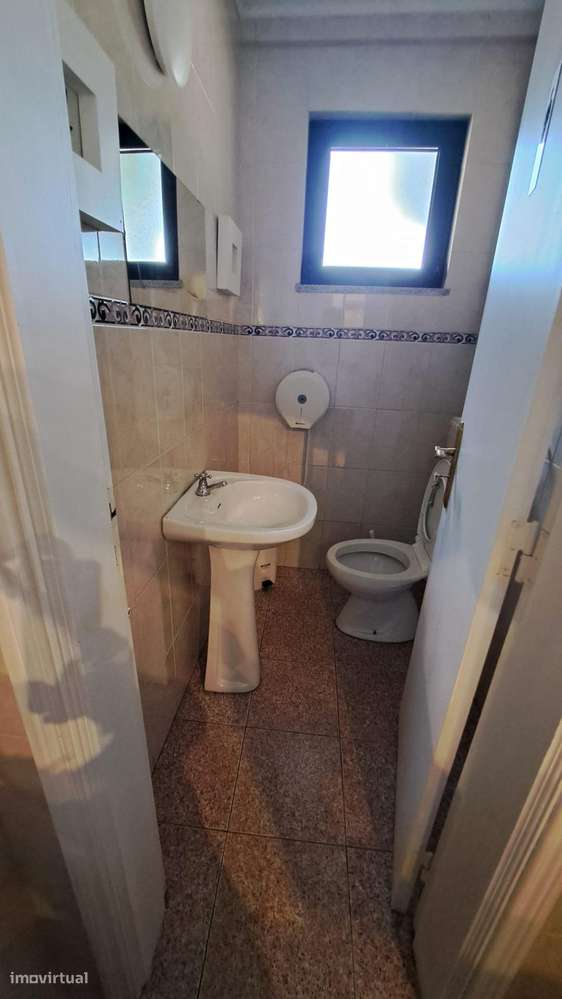 QUIOSQUE COM ESPLANADA TIPICA-30