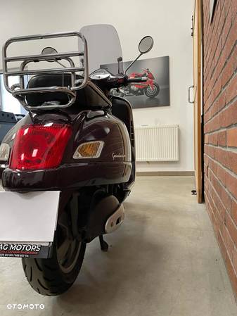 Piaggio Vespa - 18