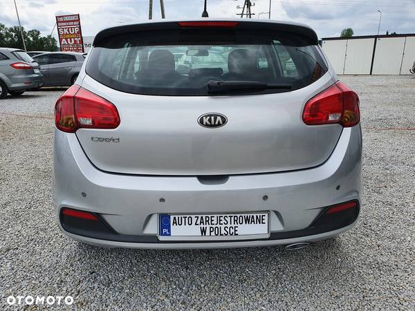 Kia Ceed - 5