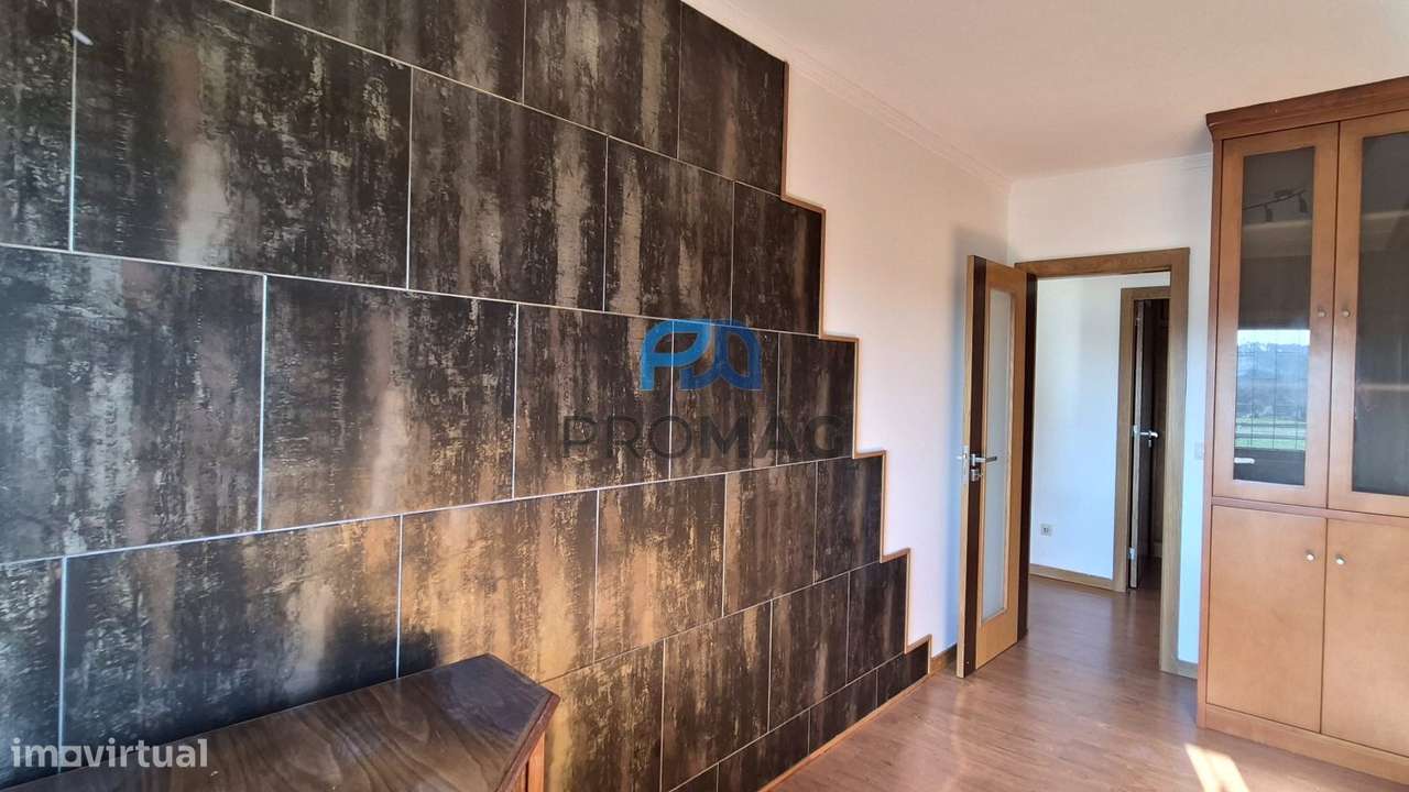 Harmonioso Apartamento T3 em Alfena-20