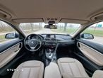 BMW Seria 3 320d xDrive - 9