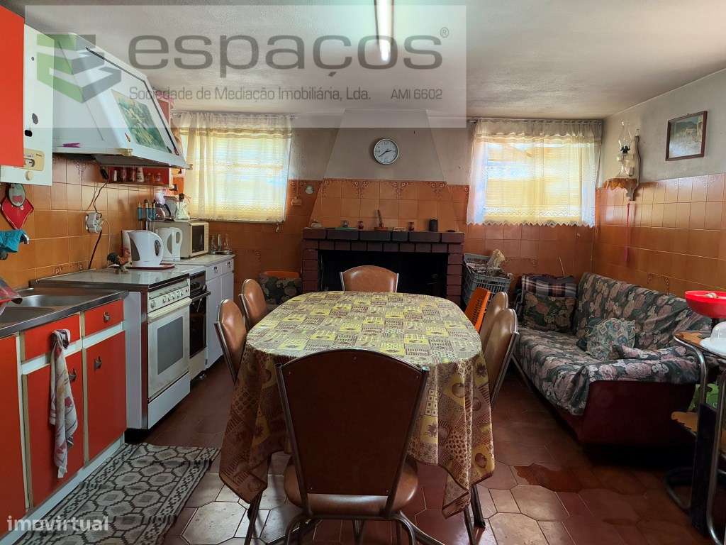 Quinta com casa de Habitação-16