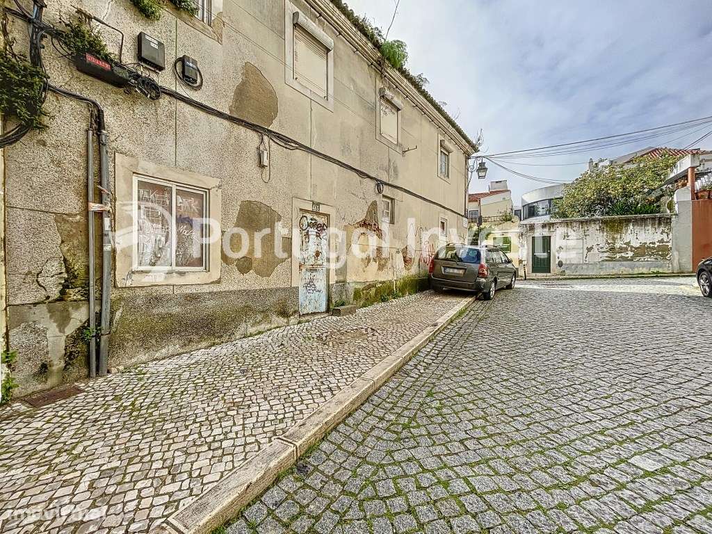 Prédio para reabilitar na Zona Histórica de Almada - Grande imagem: 3/11