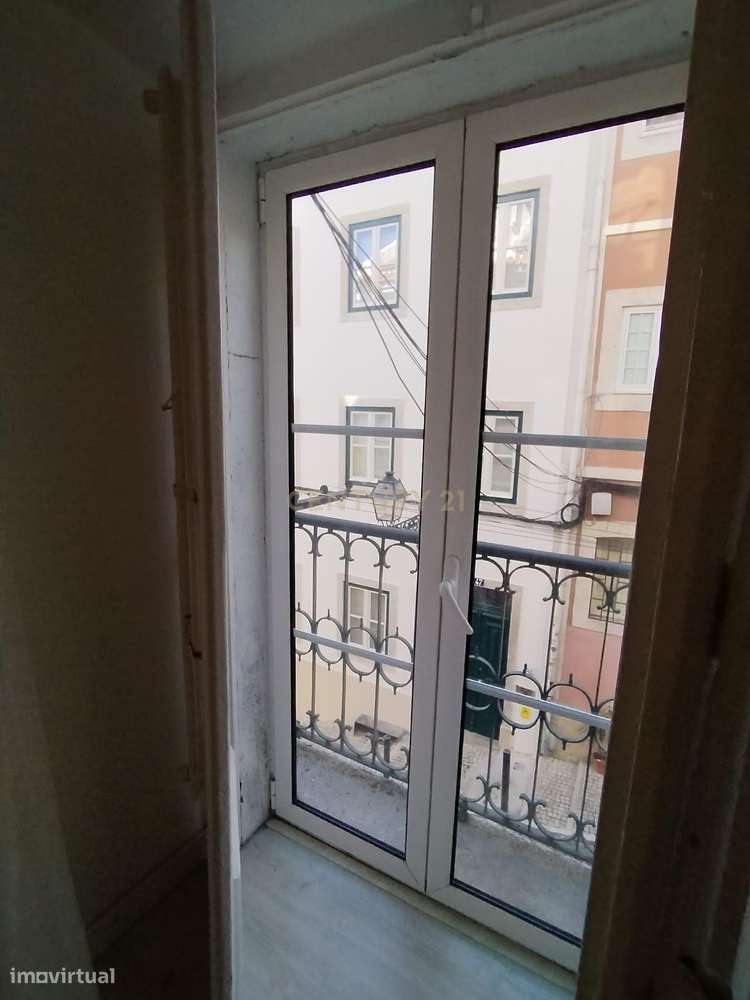 O encanto do Bairro da Bica num T2 Exclusivo. - Grande imagem: 5/21