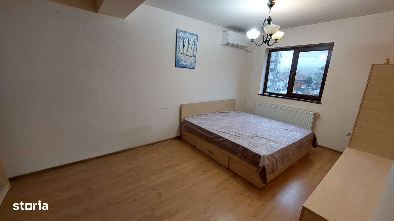 Apartament 3 camere, decomandat, 90 mp, Campia Islaz zona Agronomie - Imagine principală: 3/10