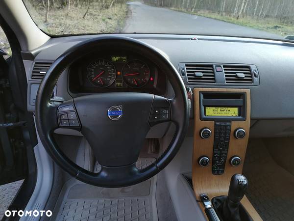 Volvo V50 D3 Momentum - 14