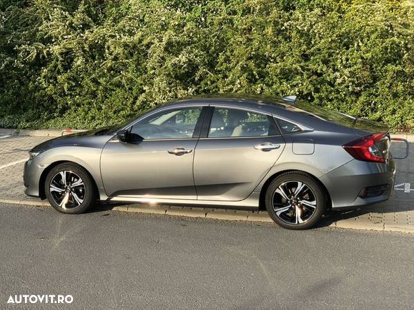 Honda Civic Sedan 1.5 VTEC Turbo CVT Executive - 2