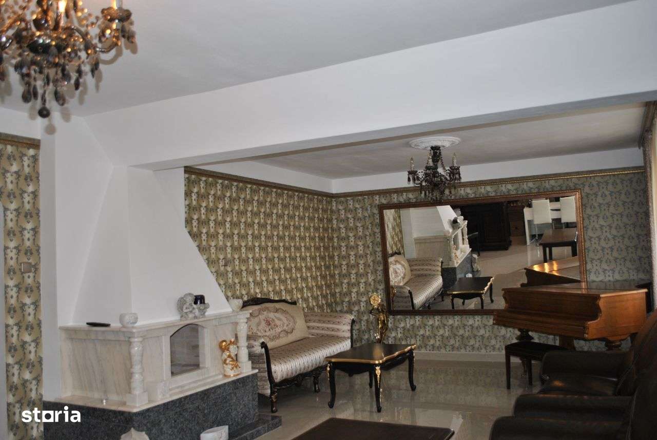 Casa de vanzare Brasov - Imagine principală: 2/16