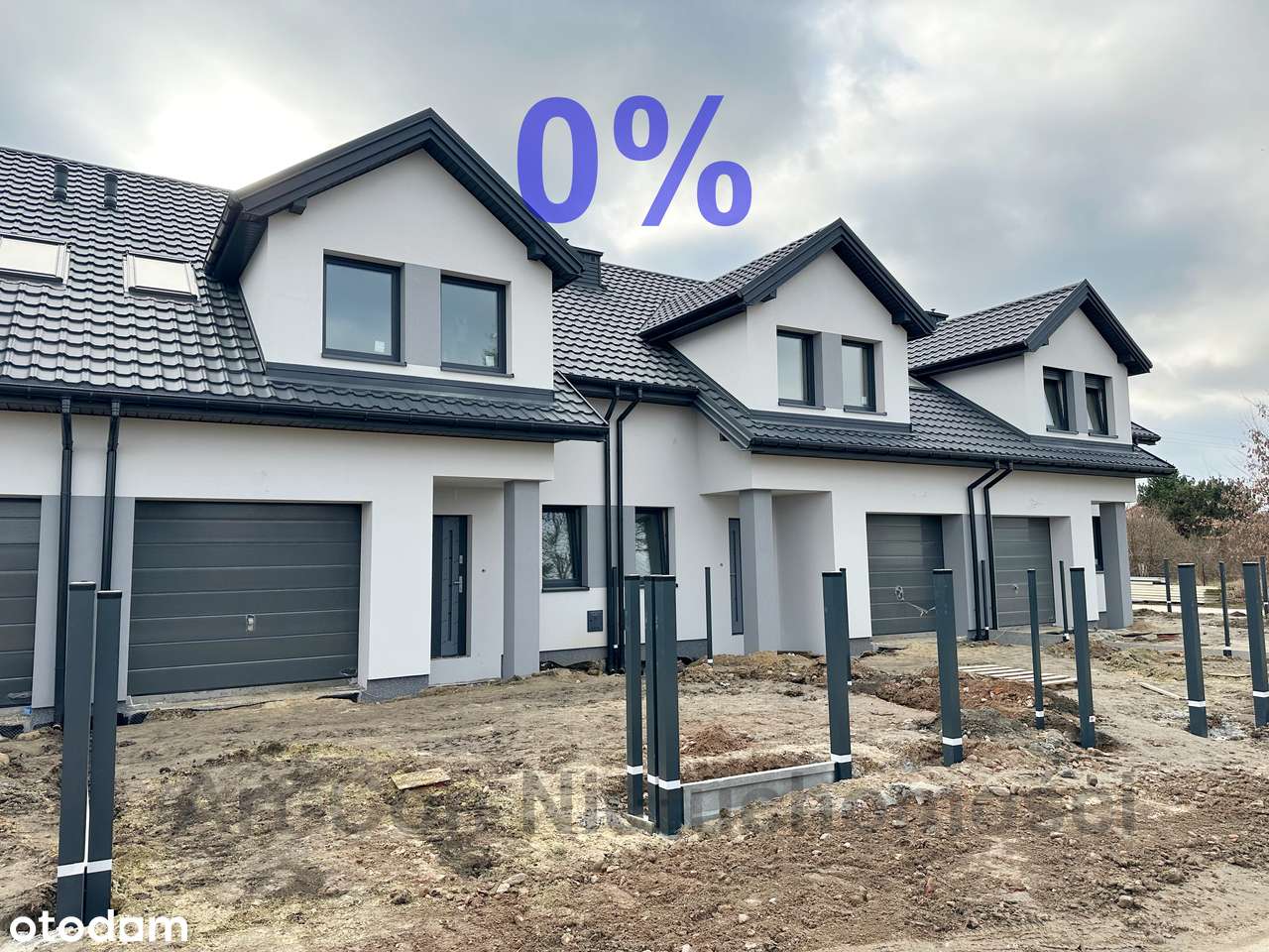 Srodkowy segment 134m2 z działką 212m2 w Ożarowie Mazowieckim-0