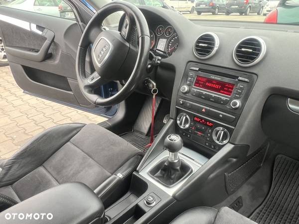 Audi A3 2.0 TDI DPF Ambition - 9