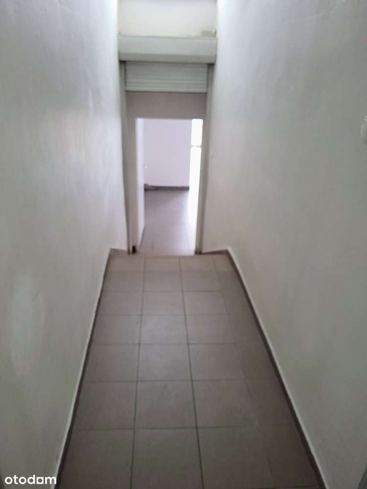 Sprzedam lokal użytkowy 122m2-12