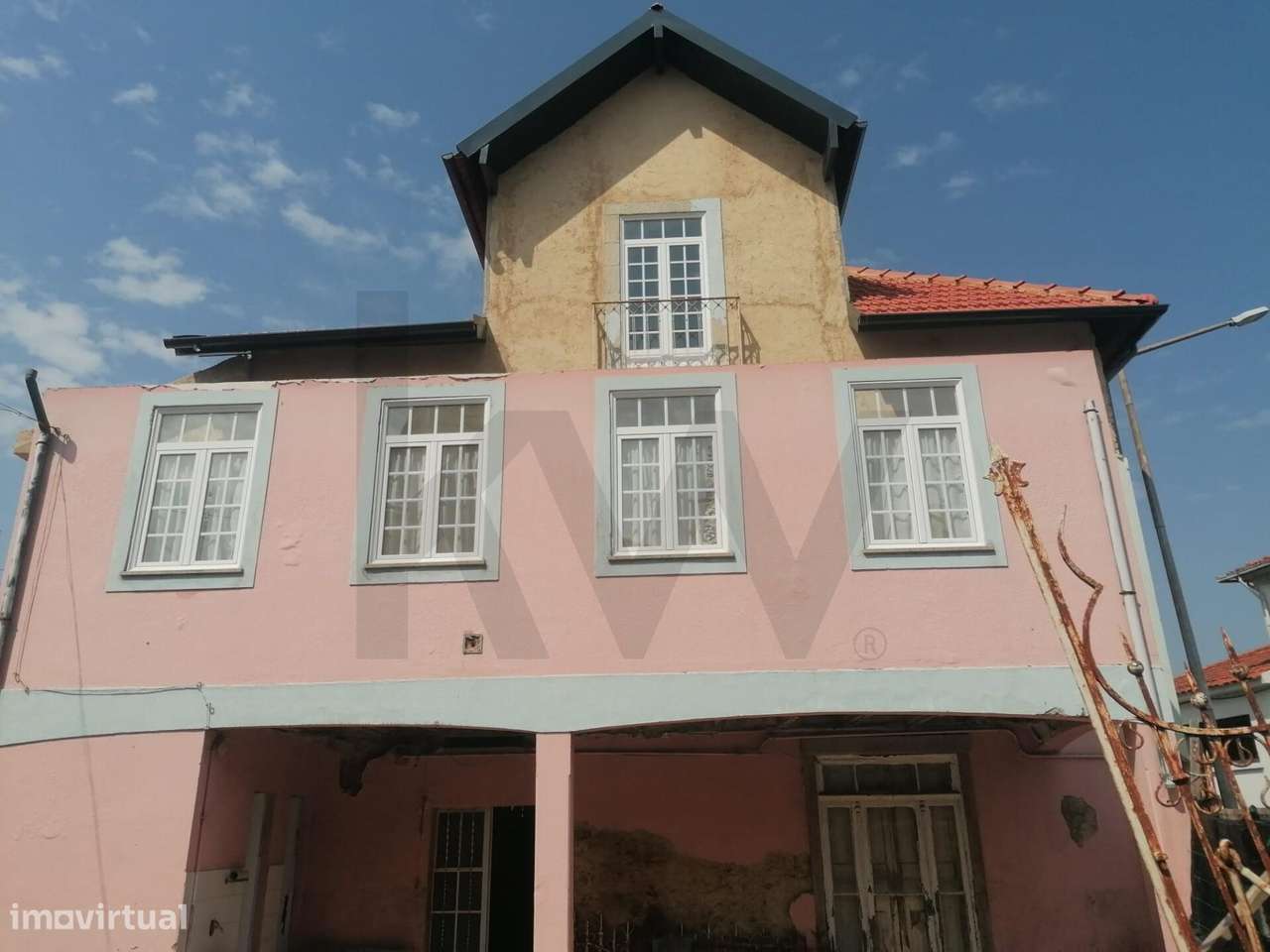 Palacete | Várias frações | PROJETO APROVADO| Vila Cucujães – OAZ!-25