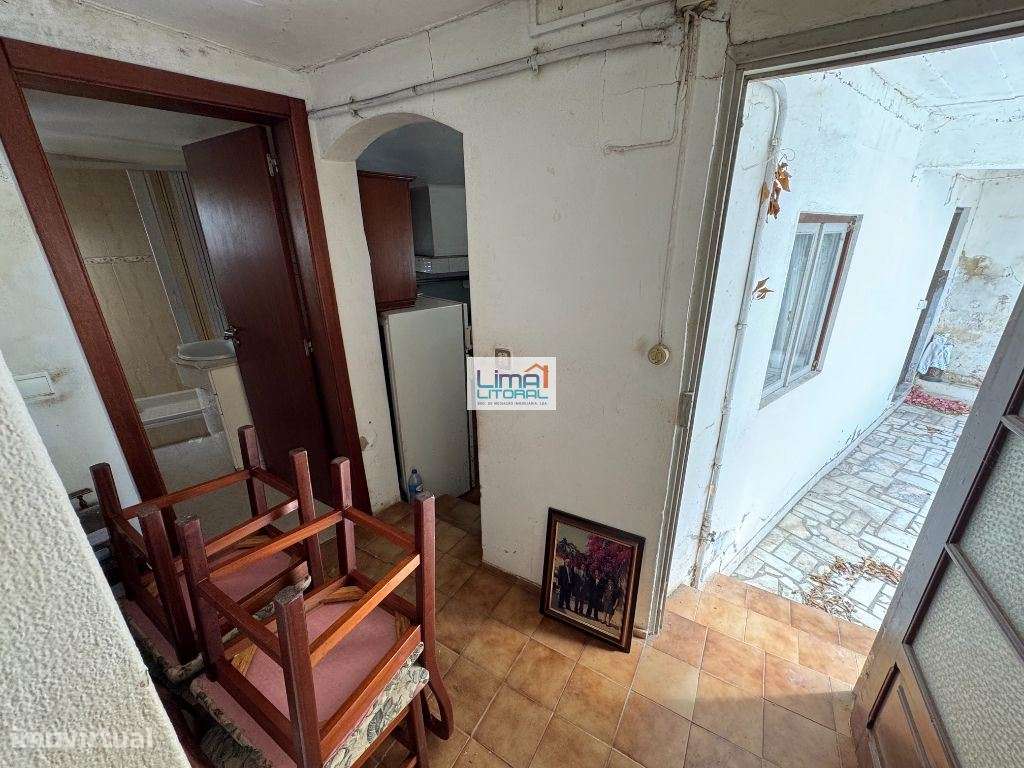 Moradia para renovar + 2 terrenos agrícolas - Batalha-12