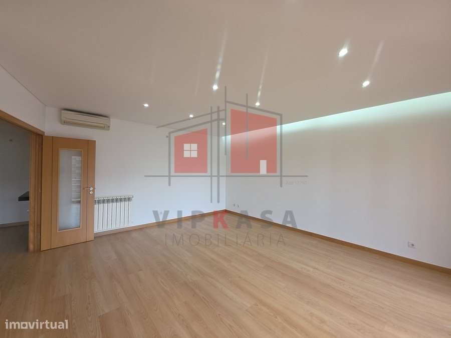 Apartamento T3 nas colinas do Cruzeiro - Grande imagem: 4/17