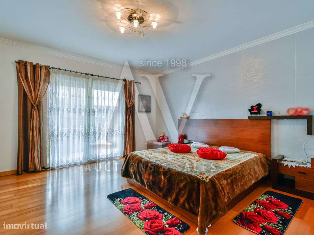 Moradia Independente V3+1 de R/C e Cave-20