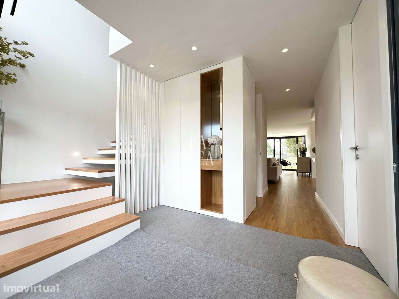 Moradia com 3 Suítes em Palmeira Braga - Grande imagem: 2/39