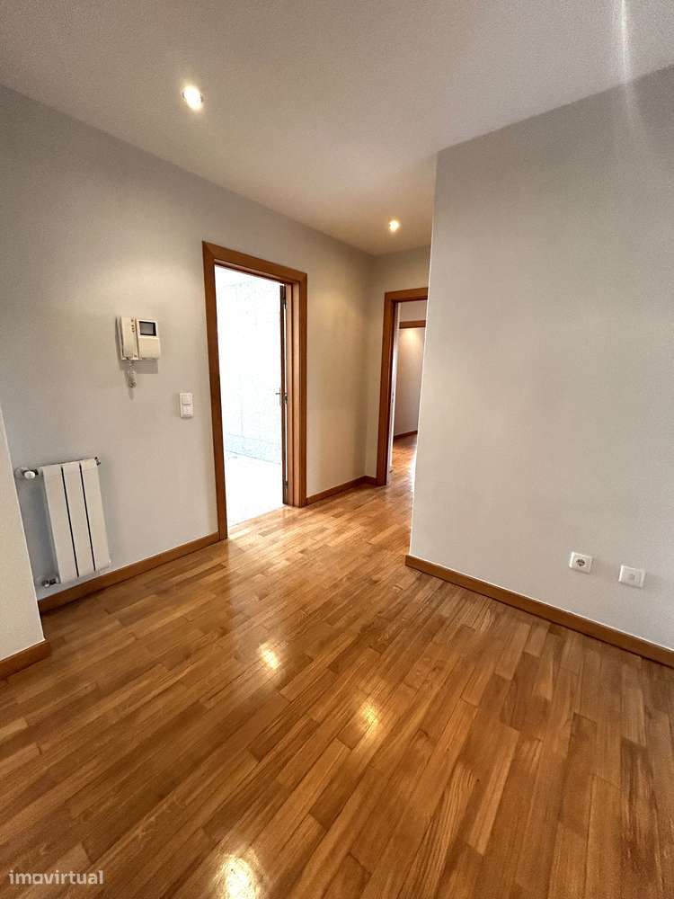 Apartamento T3, Pinheiro Manso, Ramalde - Grande imagem: 3/24