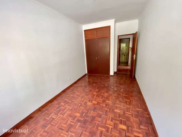 Apartamento t2 à venda no Pendão-12