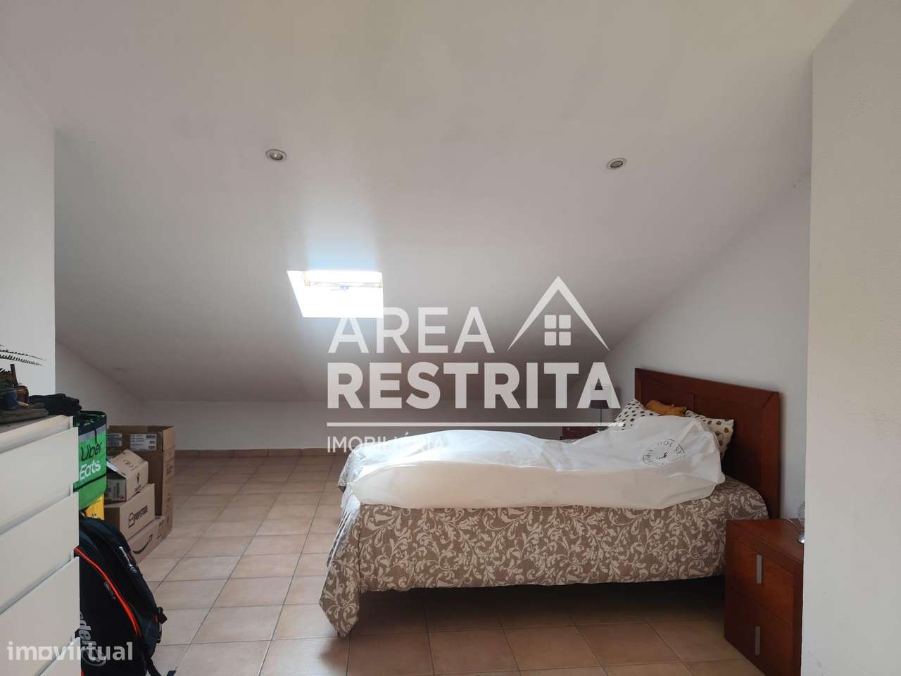 Moradia T3+1 na Quinta do Conde I-22