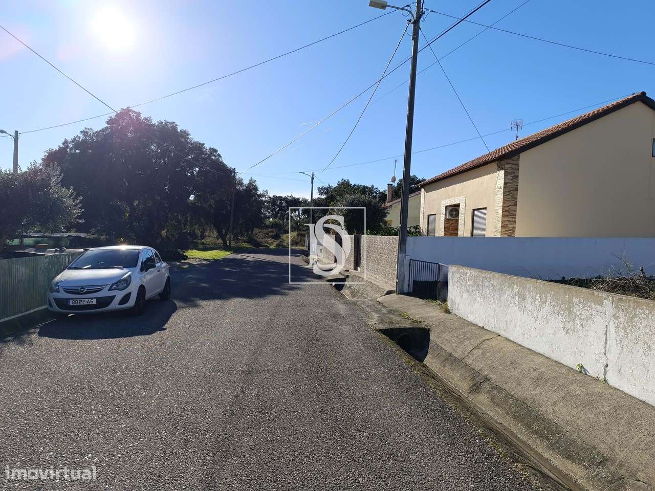 Terreno urbano para construção - Grande imagem: 4/8