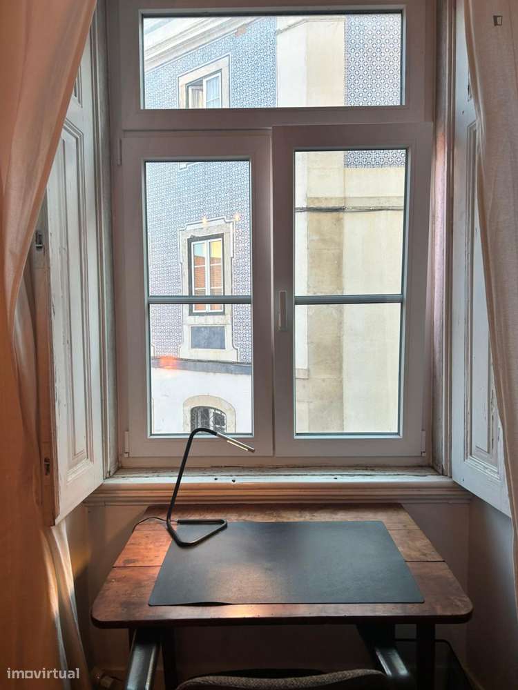 Quarto - localizado em Alcântara Lisbon - Grande imagem: 5/7