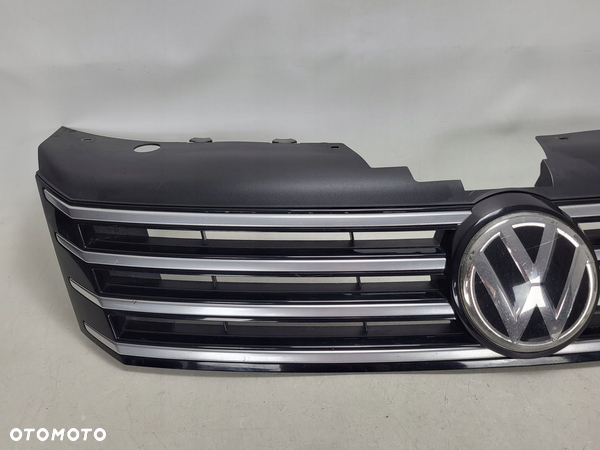 VW PASSAT B7 3AA 3A grill atrapa chrom emblemat - 2