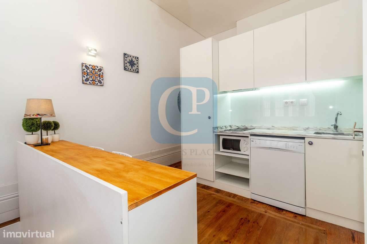 Apartamento T1 Duplex na Baixa do Porto - Grande imagem: 3/17