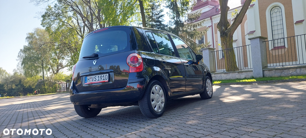 Renault Modus 1.6 16V Privilege - 14