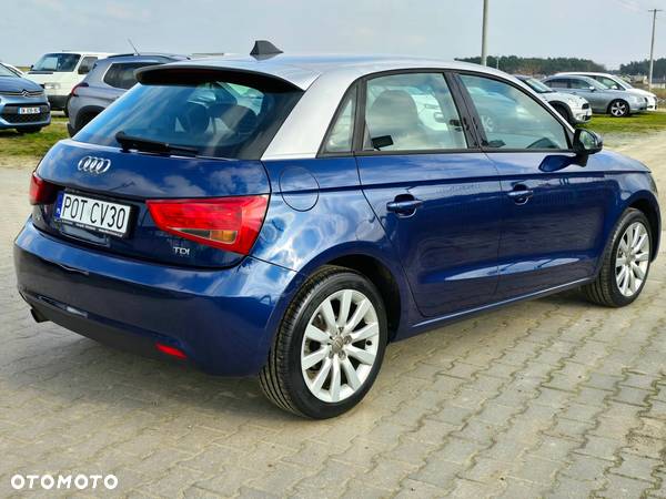 Audi A1 1.6 TDI Sportback Attraction - 4