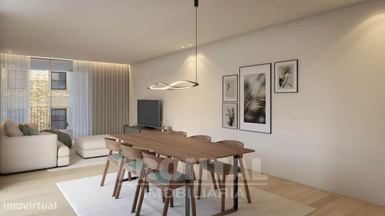 Oportunidade Única: T2 com Varanda e Garagem no PrestigeLiving Costa C - Grande imagem: 5/19