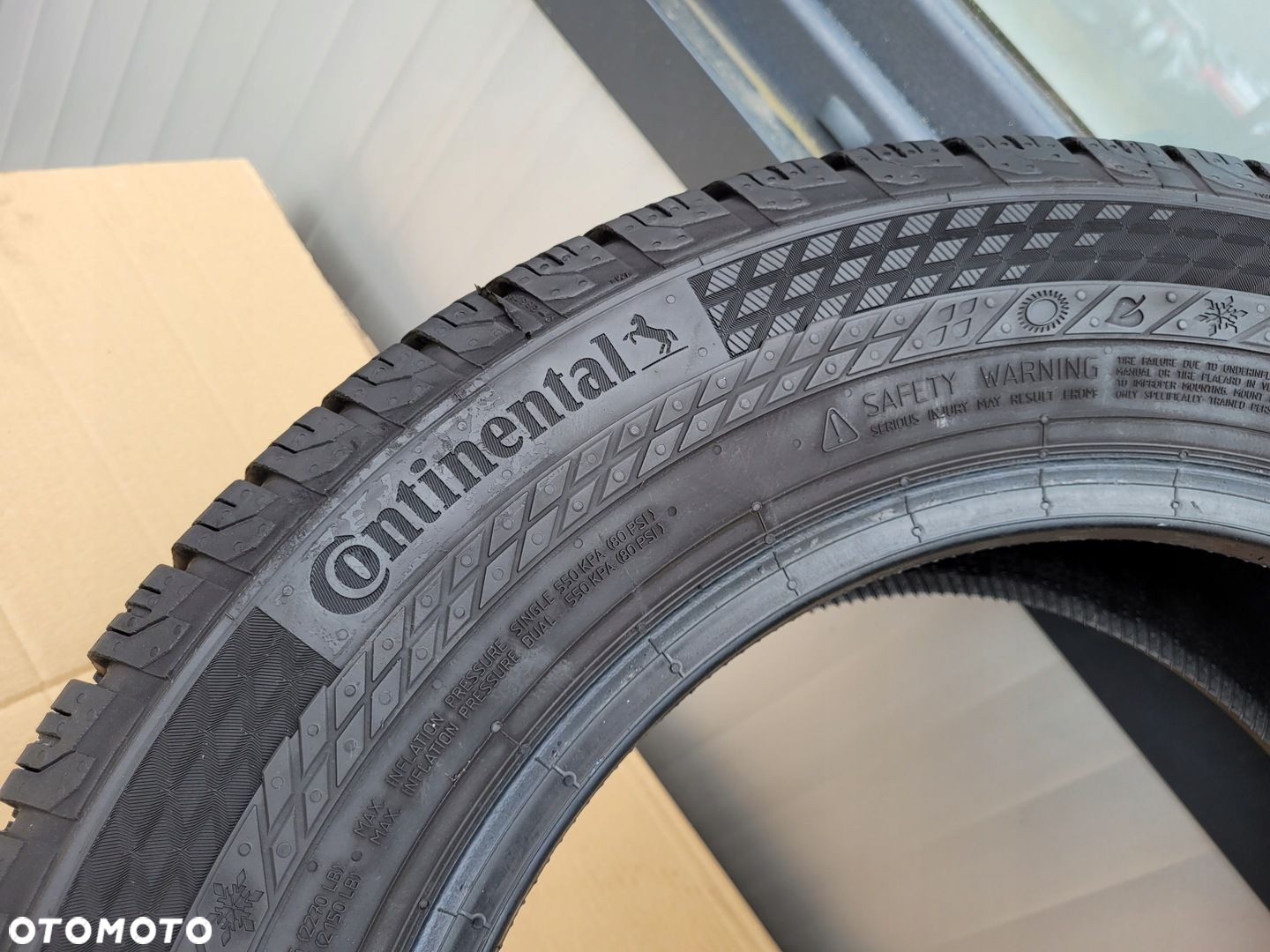 215/65 R16C CONTINENTAL VANCONTACT 4SEASON 22r 8,2 - 6