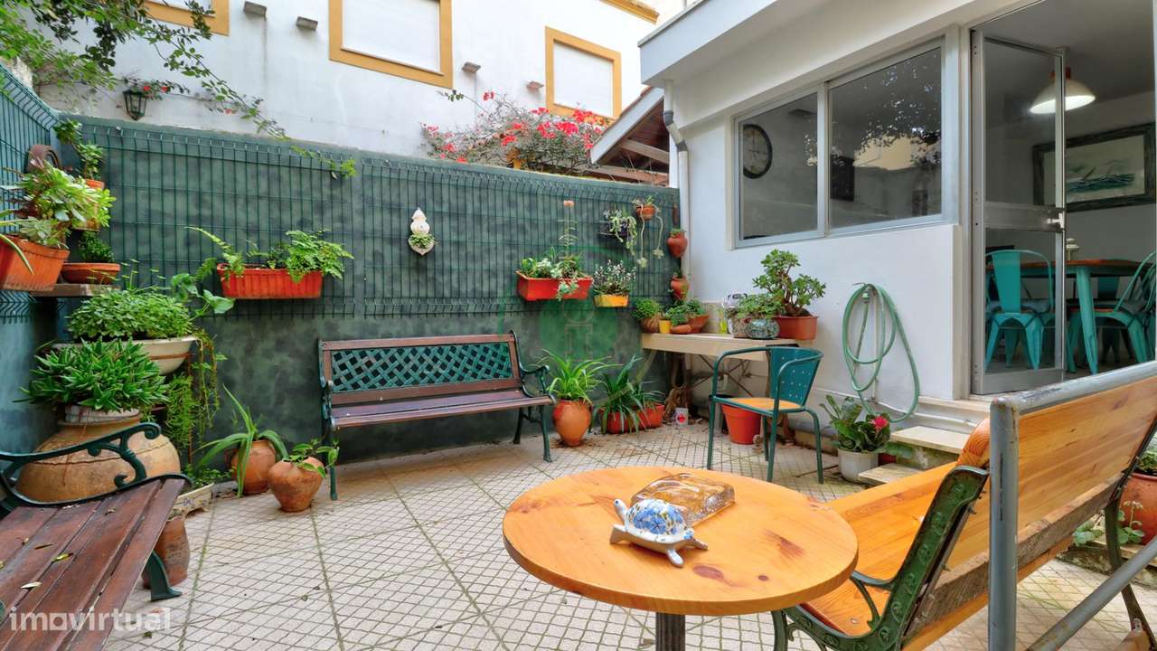 Casa com História no Bairro Novo-13