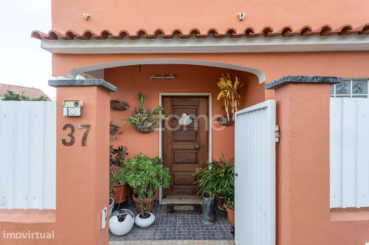 Residência familiar em venda - Grande imagem: 3/49