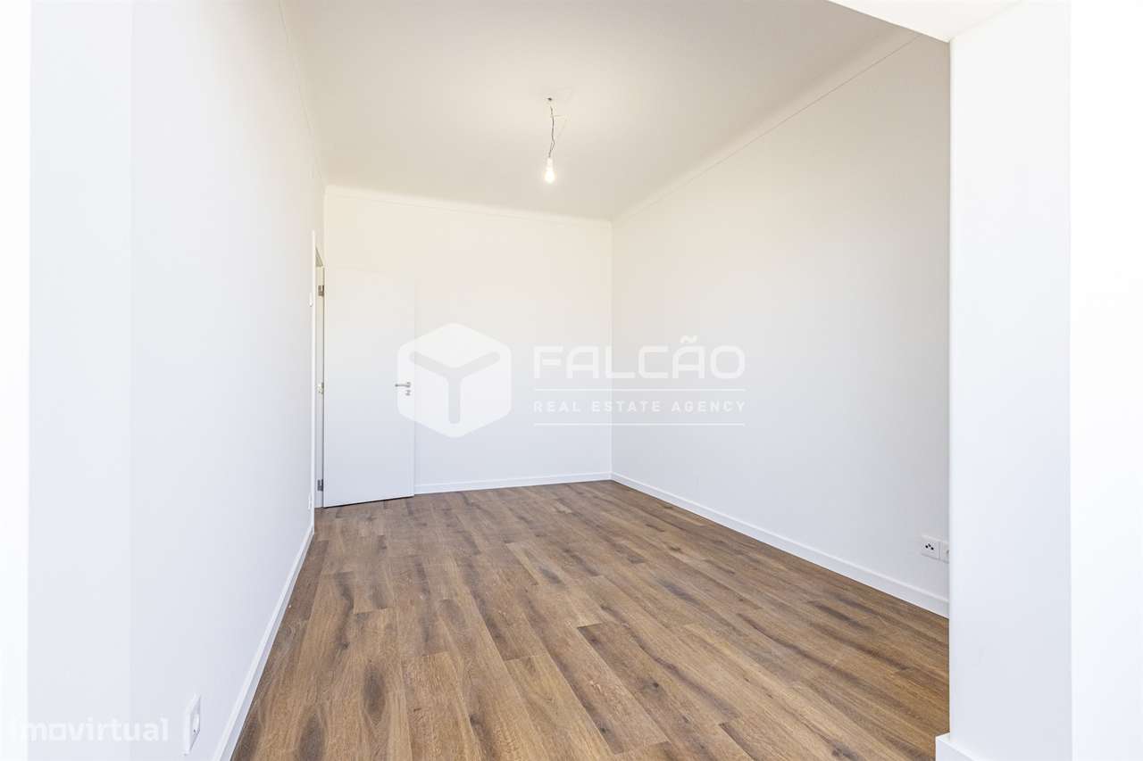 Apartamento T2 Venda em Santarém (Marvila), Santa Iria da Ribeira de S-8