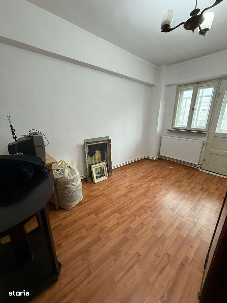 Apartament  2 camere -Zona  Teatru Miron Costin-4