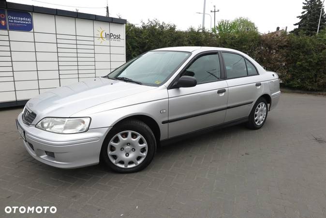 Honda Accord 1.8i S - 3