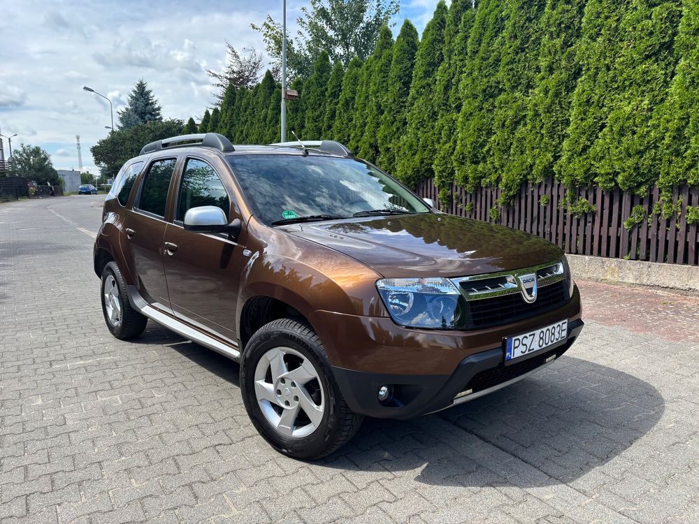 Dacia Duster I (2009-2017) 1.6 16V 4x2 Laureate 2011
