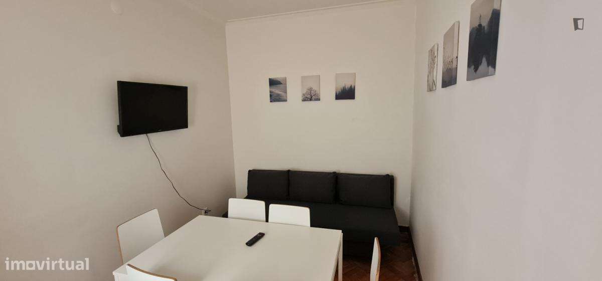 Apartamento com 3 quartos - localizado em Cedofeita Porto - Grande imagem: 5/24