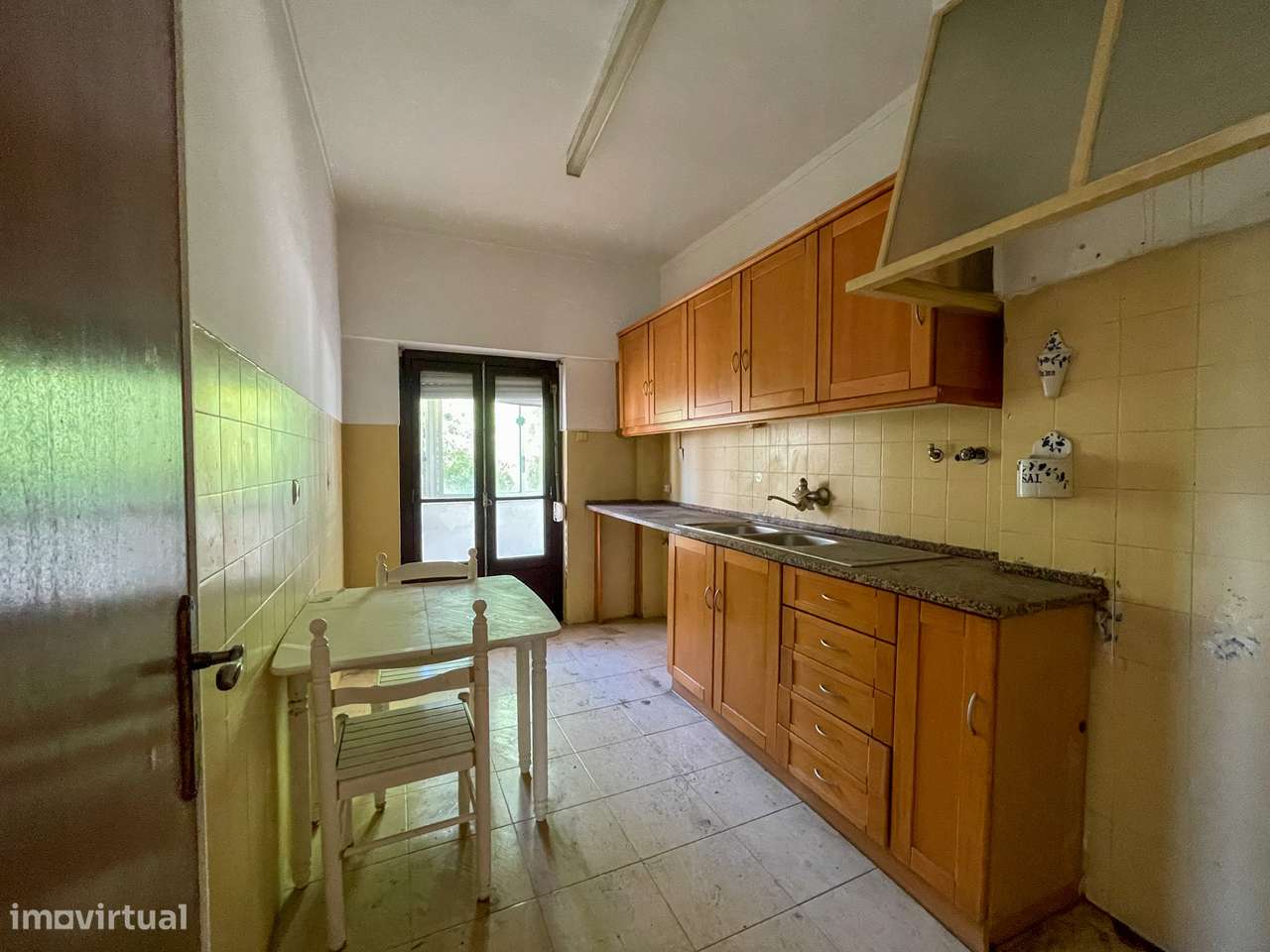 Prédio - 8 T2 + Sótão - Póvoa de Santa Iria-25