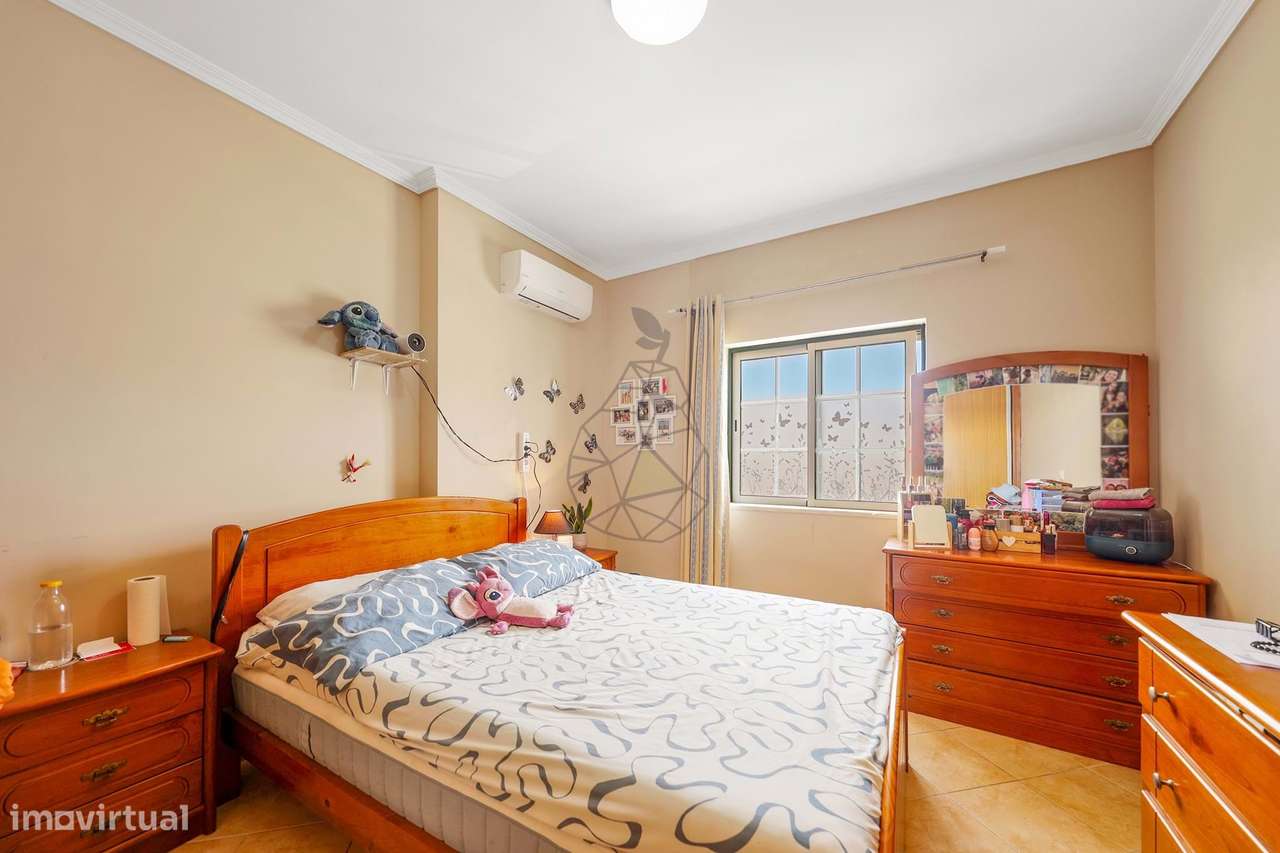 Apartamento T1+3 com Vista Mar do terraço em Quarteira-27