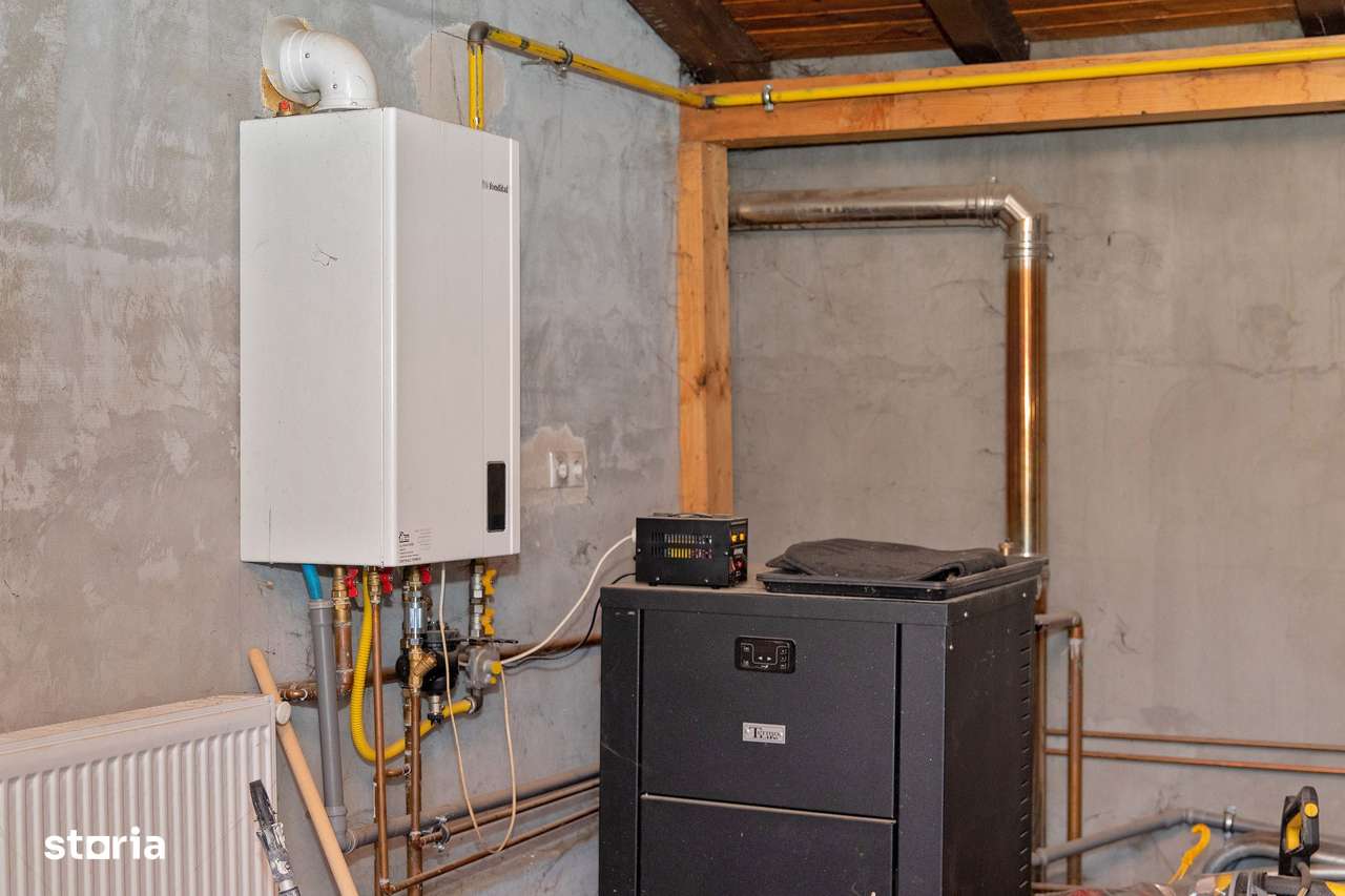 Vilă P+M, Clujului, 190 mp, teren 520 mp, singur în curte. 225 000 E-11