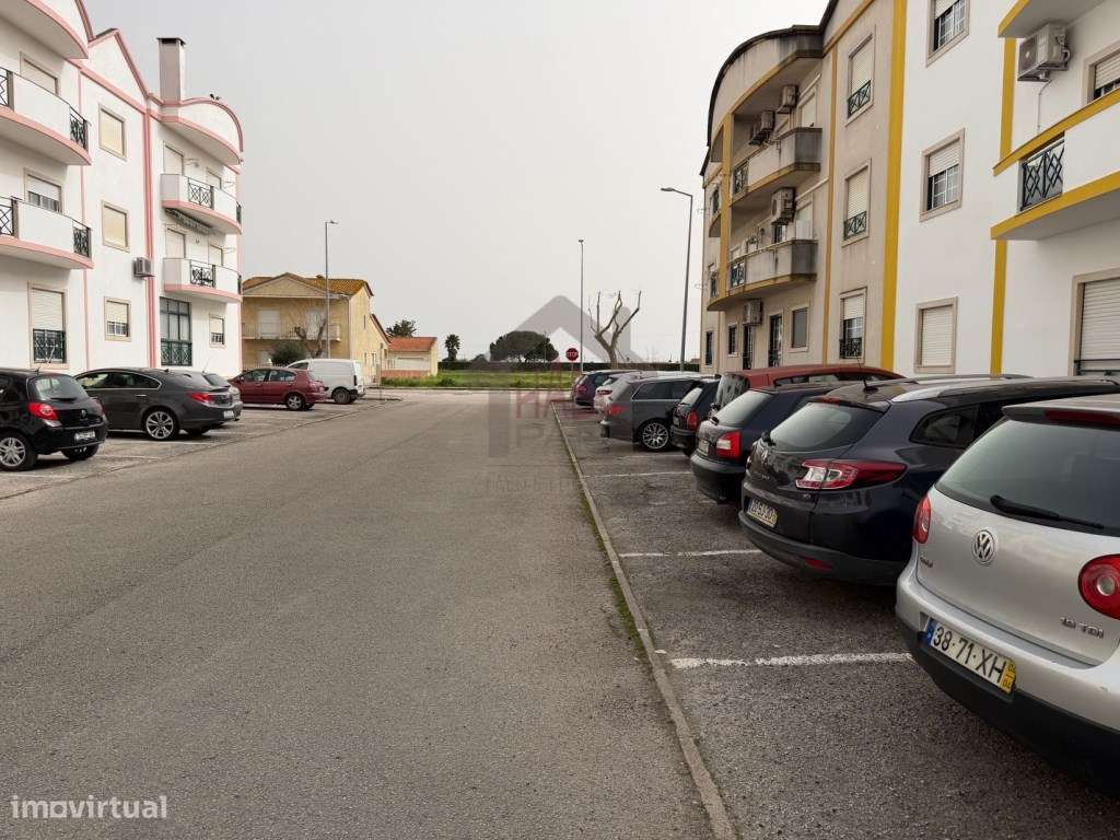 Excelente T2+1 Na Urbanização do Brejo-32