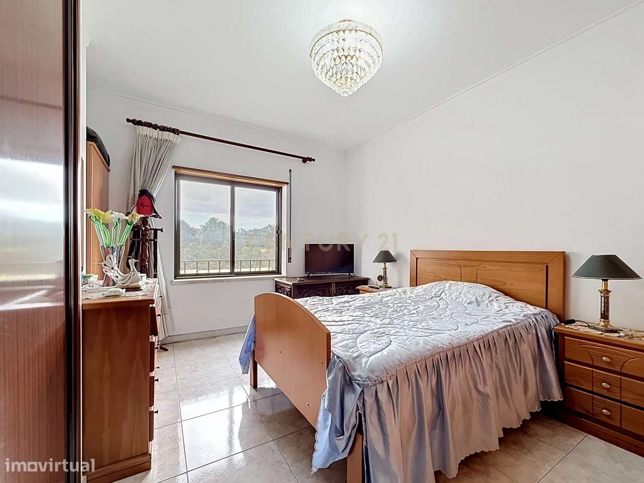 Apartamento T3 em Amora, Seixal - Oportunidade Única!-11