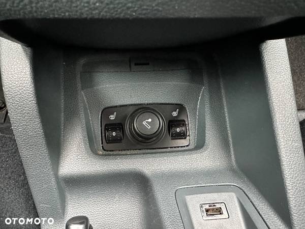 Ford Grand C-MAX 1.6 Ti-VCT SYNC Edition - 20