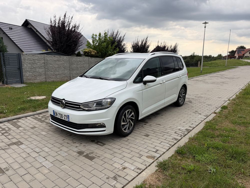 Volkswagen Touran III (2015-) 2.0 TDI SCR (BlueMotion Technology) DSG SOUND 2017