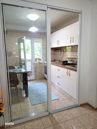 Comision cumparator 0%, apartament 3 camere,decomandat,  etaj 1-3