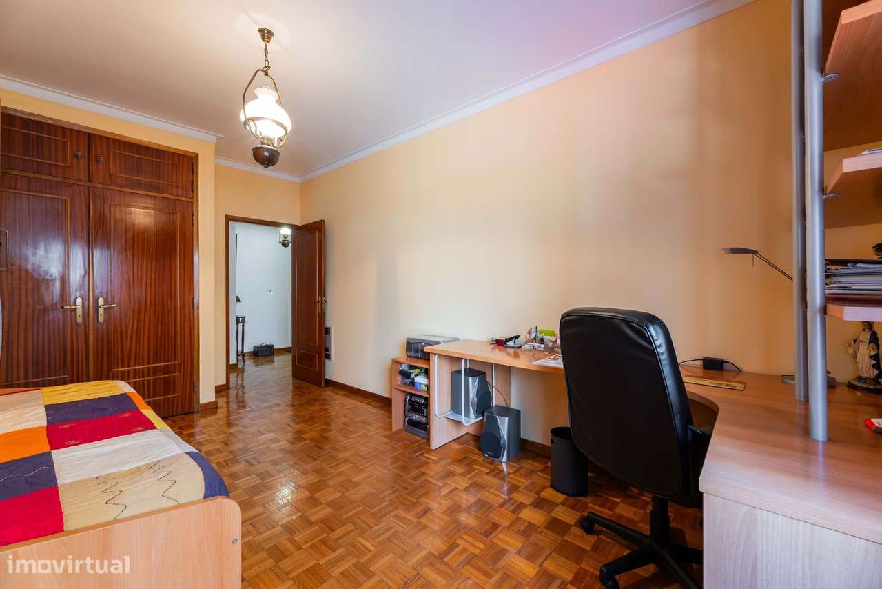Apartamento T2 Duplex, em S. Vicente - Braga-25
