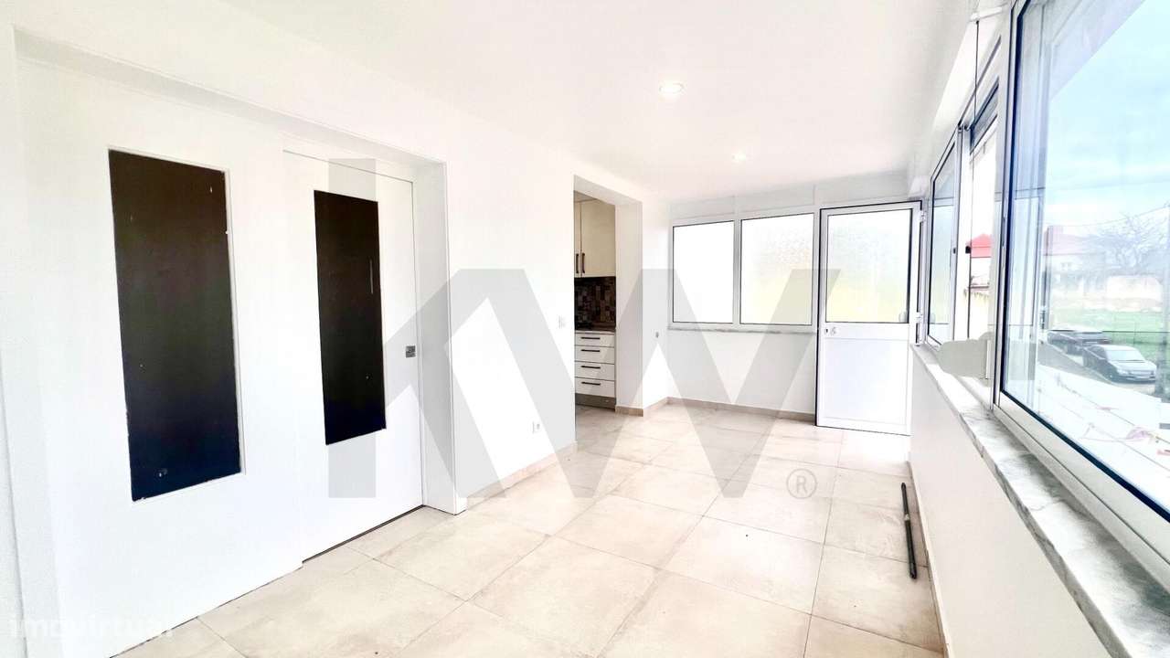 EXCELENTE T1+1 REMODELADO NA PENHA DE FRANÇA - Grande imagem: 3/35